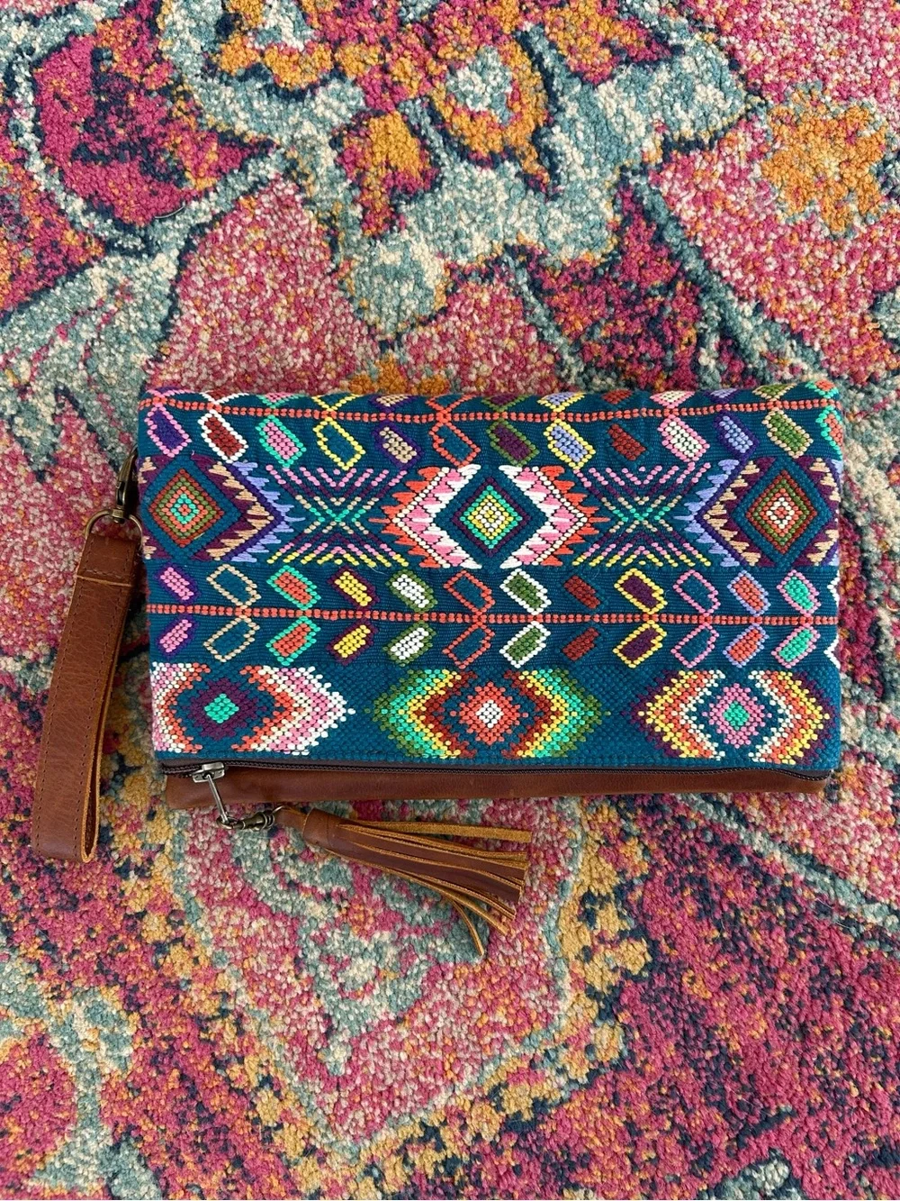 Guatemalan Artisan | Women’s Multicolor Canvas/Leather Boho Embroidered Clutch